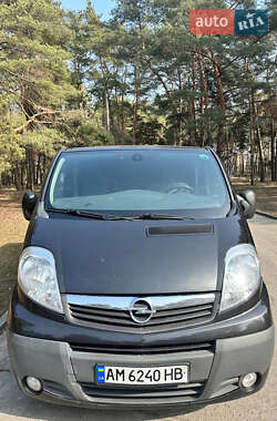 Мінівен Opel Vivaro 2014 в Світловодську