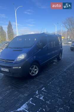 Мінівен Opel Vivaro 2006 в Дніпрі