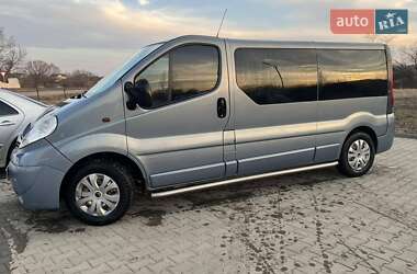 Мінівен Opel Vivaro 2007 в  Мінівен Opel Vivaro 2007 в
