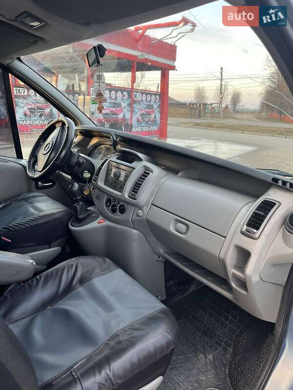 Минивэн Opel Vivaro 2007 в Черновцах фото 3 Минивэн Opel Vivaro 2007 в Черновцах