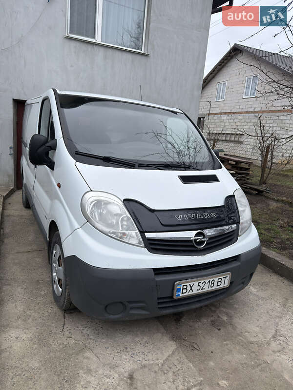 Вантажний фургон Opel Vivaro 2012 в 