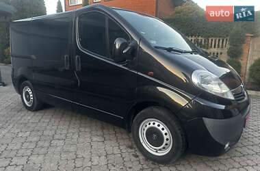 Мінівен Opel Vivaro 2012 в 