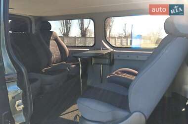 Мінівен Opel Vivaro 2004 в 
