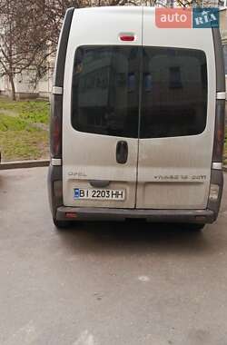 Минивэн Opel Vivaro 2005 в 
