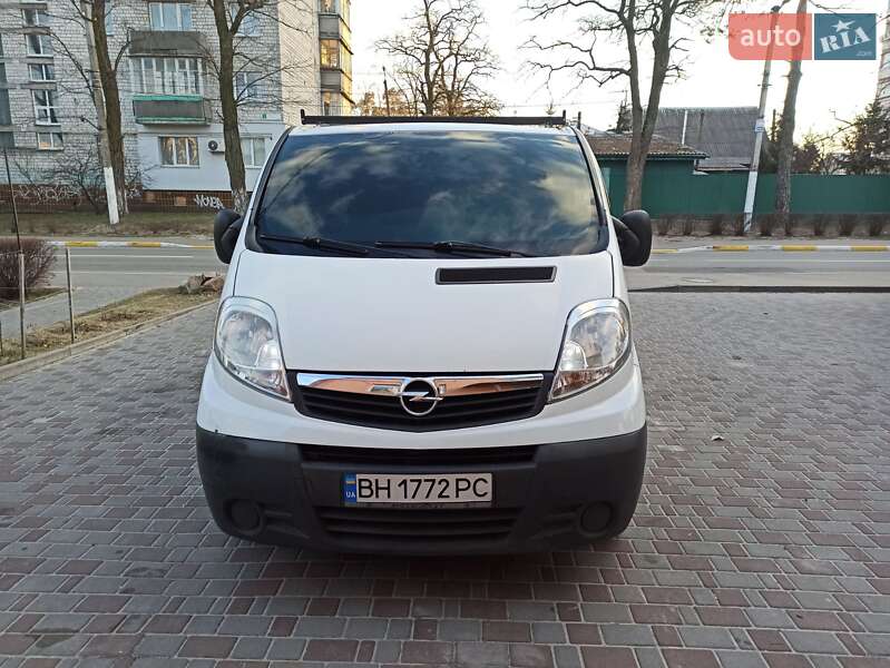 Грузовой фургон Opel Vivaro 2013 в Ирпене