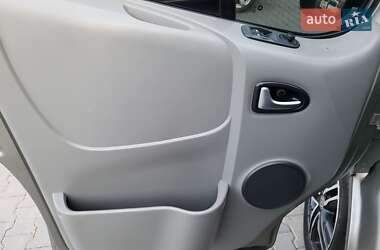 Минивэн Opel Vivaro 2007 в 