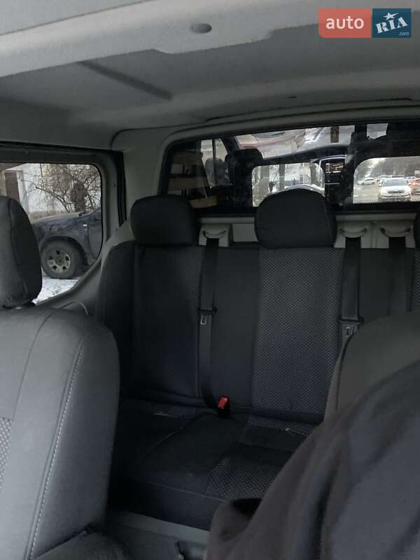 Мінівен Opel Vivaro 2013 в Черкасах