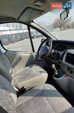 Минивэн Opel Vivaro 2005 в Кропивницком