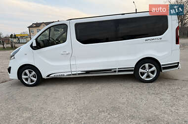 Минивэн Opel Vivaro 2017 в 