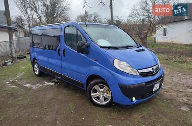 Мінівен Opel Vivaro 2011 в 