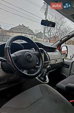 Минивэн Opel Vivaro 2011 в 