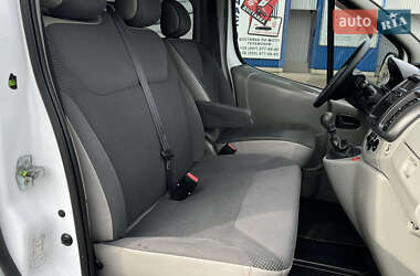 Мінівен Opel Vivaro 2013 в 