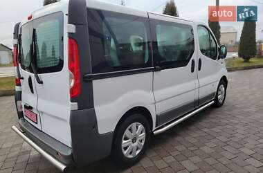Минивэн Opel Vivaro 2014 в 