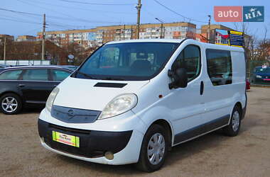 Минивэн Opel Vivaro 2012 в 
