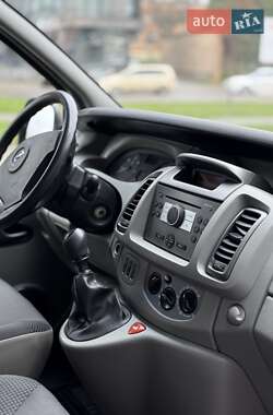 Минивэн Opel Vivaro 2008 в 