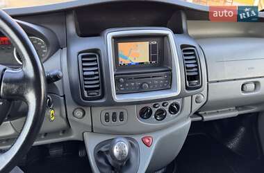 Минивэн Opel Vivaro 2013 в 