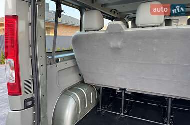 Минивэн Opel Vivaro 2013 в 