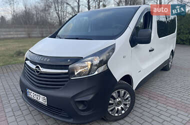 Opel Vivaro 2015