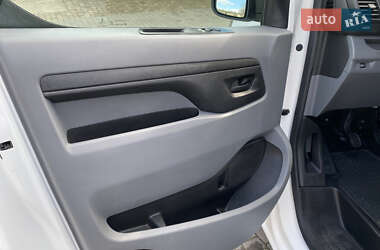 Минивэн Opel Vivaro 2019 в 