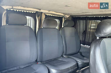 Минивэн Opel Vivaro 2004 в 