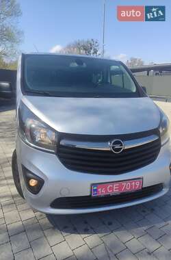 Opel Vivaro 2015 Opel Vivaro 2015