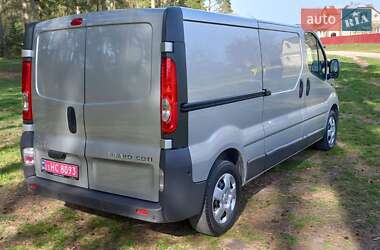 Вантажний фургон Opel Vivaro 2014 в 
