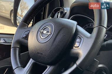 Мінівен Opel Vivaro 2017 в 