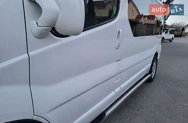 Минивэн Opel Vivaro 2007 в 