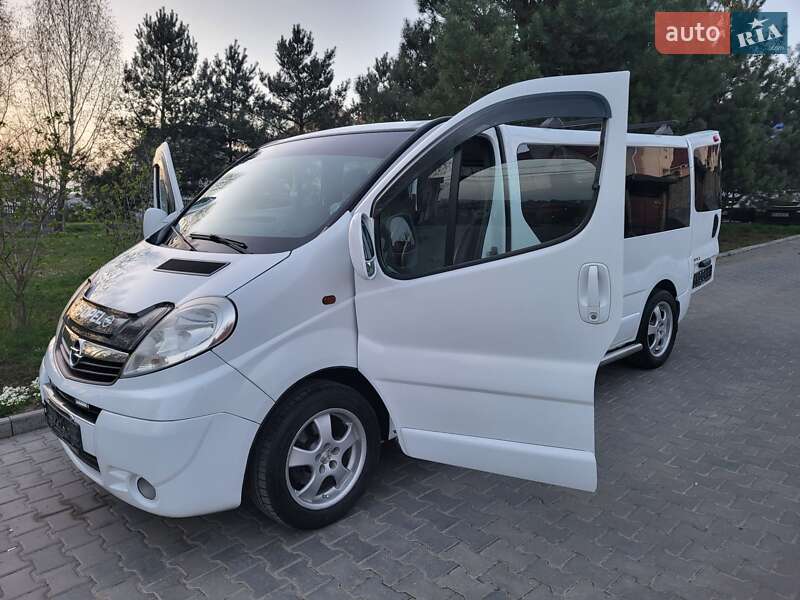 Минивэн Opel Vivaro 2007 в Хмельницком