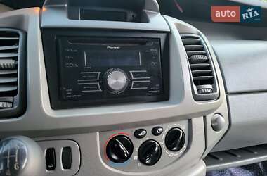 Минивэн Opel Vivaro 2007 в 