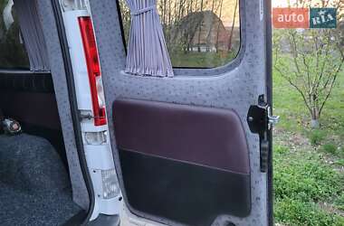 Минивэн Opel Vivaro 2007 в 