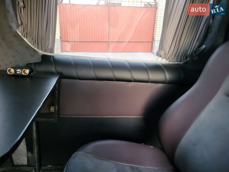Минивэн Opel Vivaro 2007 в Хмельницком