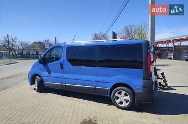 Мінівен Opel Vivaro 2011 в 