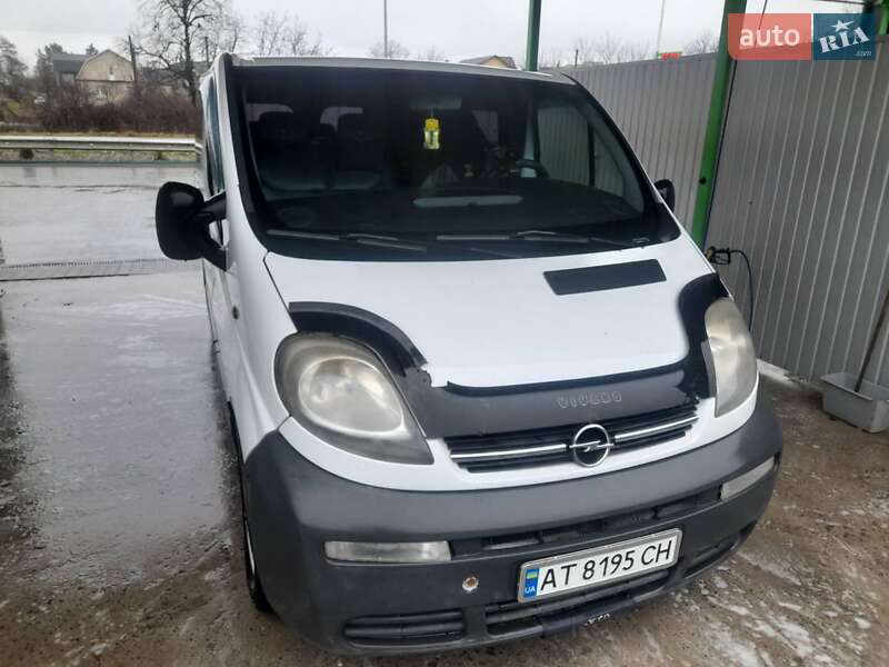 Минивэн Opel Vivaro 2006 в 