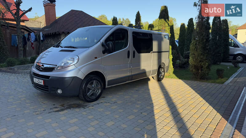 Opel Vivaro 2014