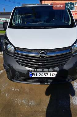 Грузовой фургон Opel Vivaro 2015 в 