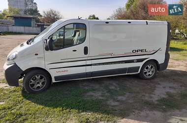 Грузовой фургон Opel Vivaro 2003 в 