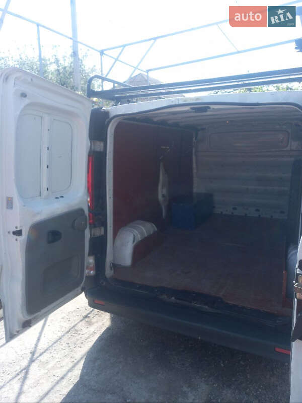 Вантажний фургон Opel Vivaro 2007 в Дніпрі