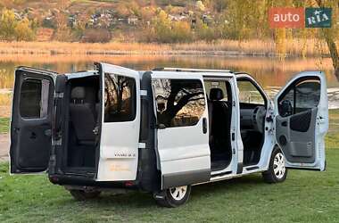 Минивэн Opel Vivaro 2003 в 