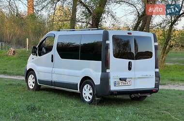 Минивэн Opel Vivaro 2003 в 