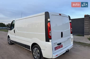 Грузовой фургон Opel Vivaro 2014 в 