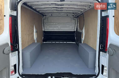 Грузовой фургон Opel Vivaro 2014 в 