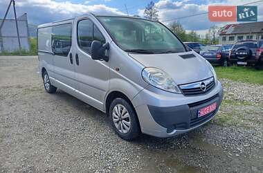 Минивэн Opel Vivaro 2009 в 