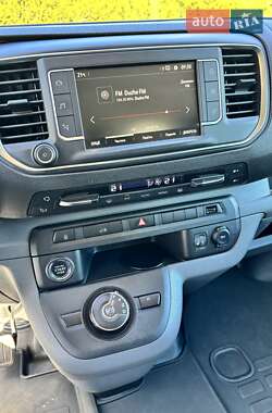 Вантажний фургон Opel Vivaro 2020 в 