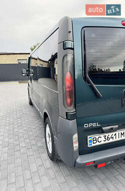 Минивэн Opel Vivaro 2005 в 