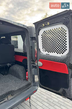 Минивэн Opel Vivaro 2005 в 