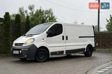 Грузовой фургон Opel Vivaro 2004 в 