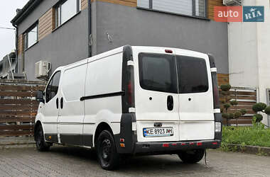 Грузовой фургон Opel Vivaro 2004 в 