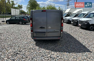 Мінівен Opel Vivaro 2015 в 
