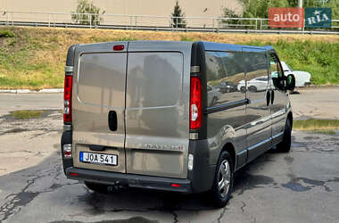 Вантажний фургон Opel Vivaro 2014 в 